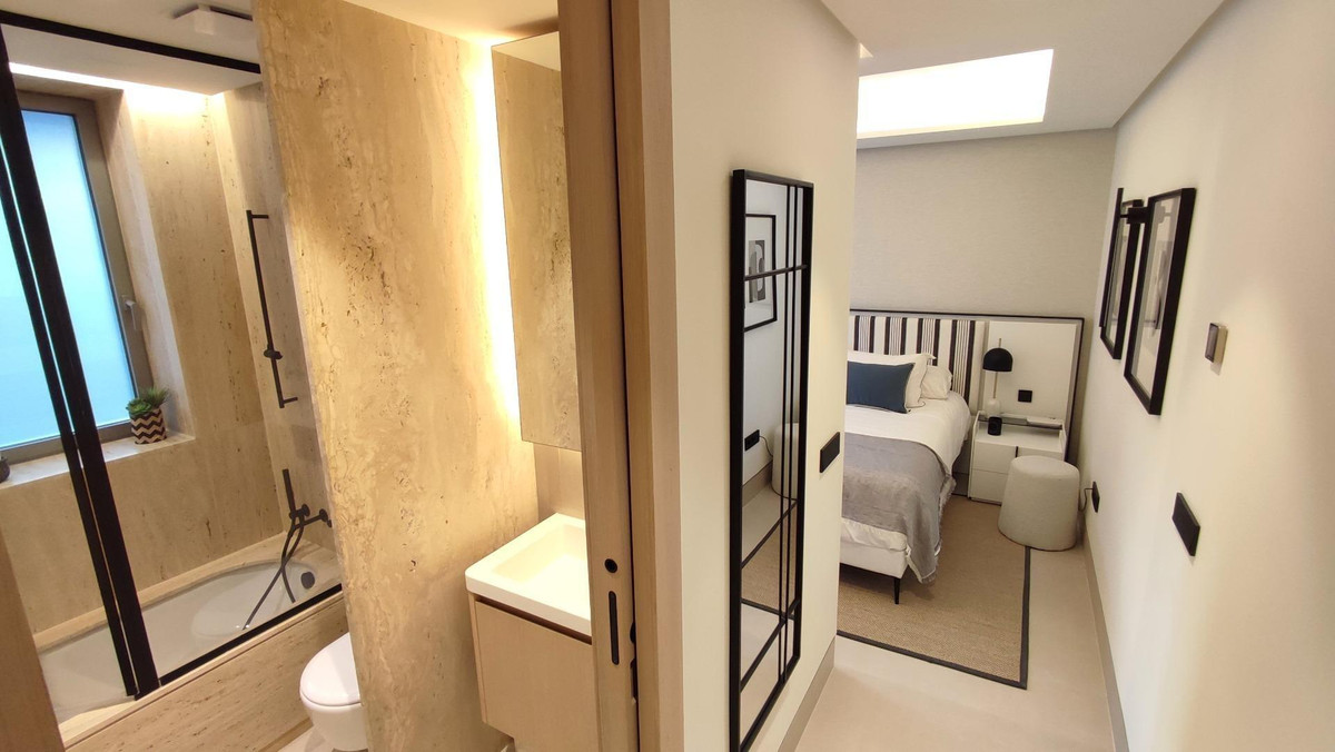 4 Bed Apartment for sale in Málaga Costa Del Sol, Málaga, Spain