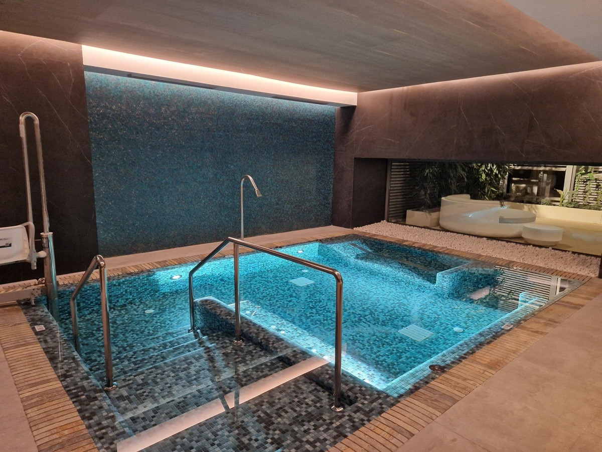 4 Bed Apartment for sale in Málaga Costa Del Sol, Málaga, Spain