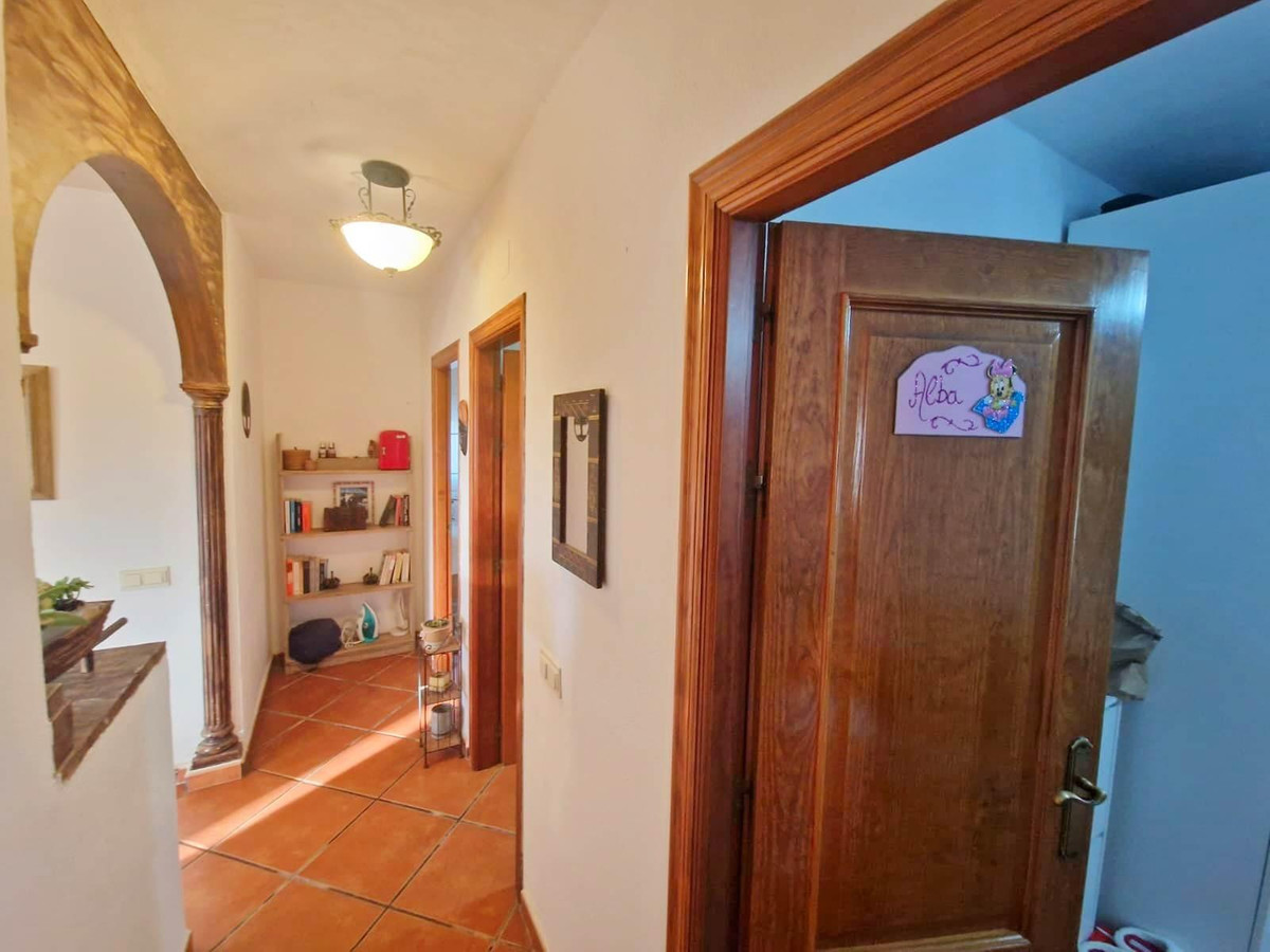 Se vende Villa - Chalet de 3 dormitorios en Costa Del Sol, Málaga, España
