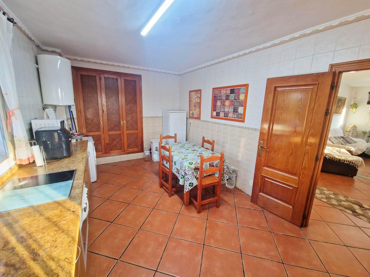 Se vende Villa - Chalet de 3 dormitorios en Costa Del Sol, Málaga, España