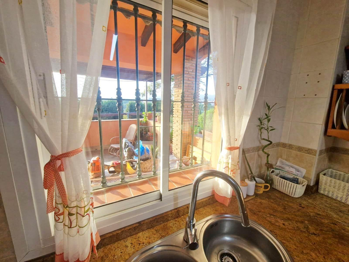 Se vende Villa - Chalet de 3 dormitorios en Costa Del Sol, Málaga, España