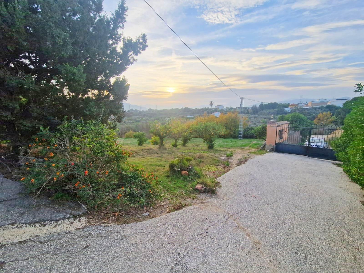 Se vende Villa - Chalet de 3 dormitorios en Costa Del Sol, Málaga, España