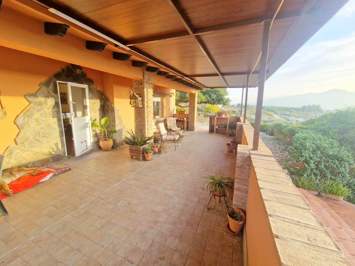 Se vende Villa - Chalet de 3 dormitorios en Costa Del Sol, Málaga, España