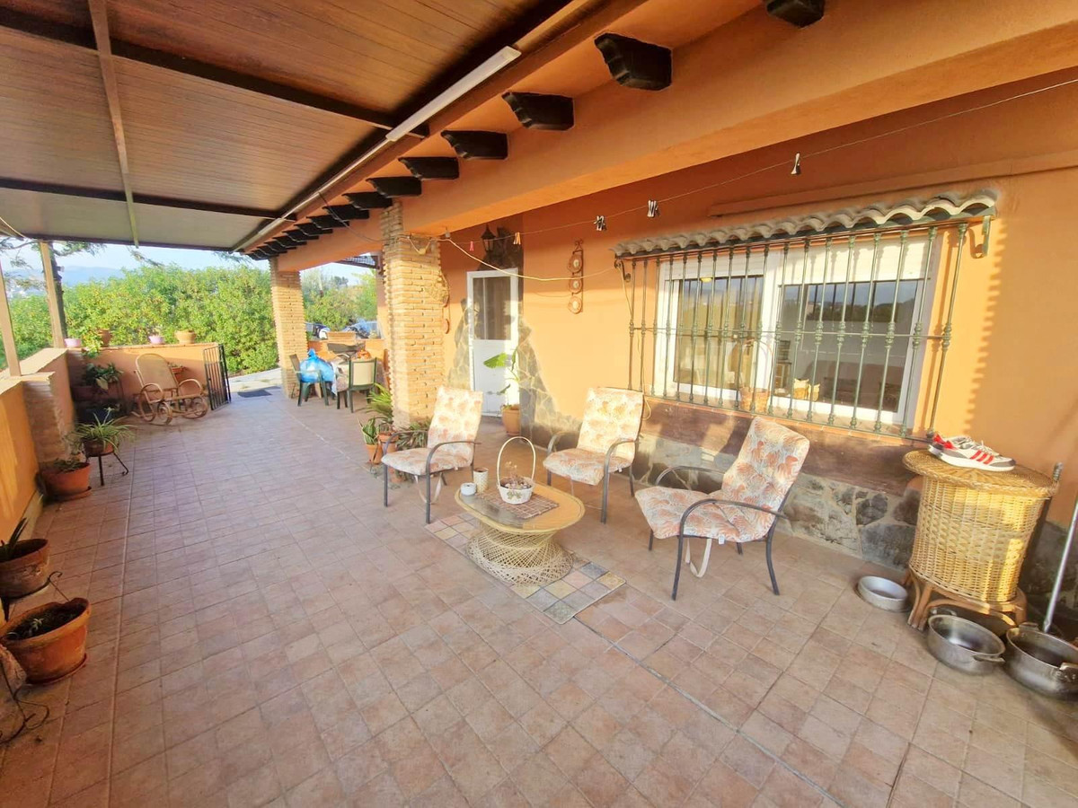 Se vende Villa - Chalet de 3 dormitorios en Costa Del Sol, Málaga, España