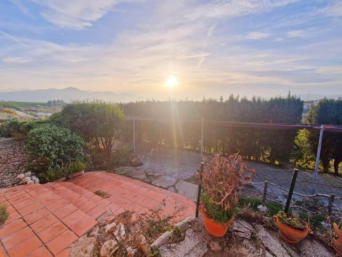Se vende Villa - Chalet de 3 dormitorios en Costa Del Sol, Málaga, España