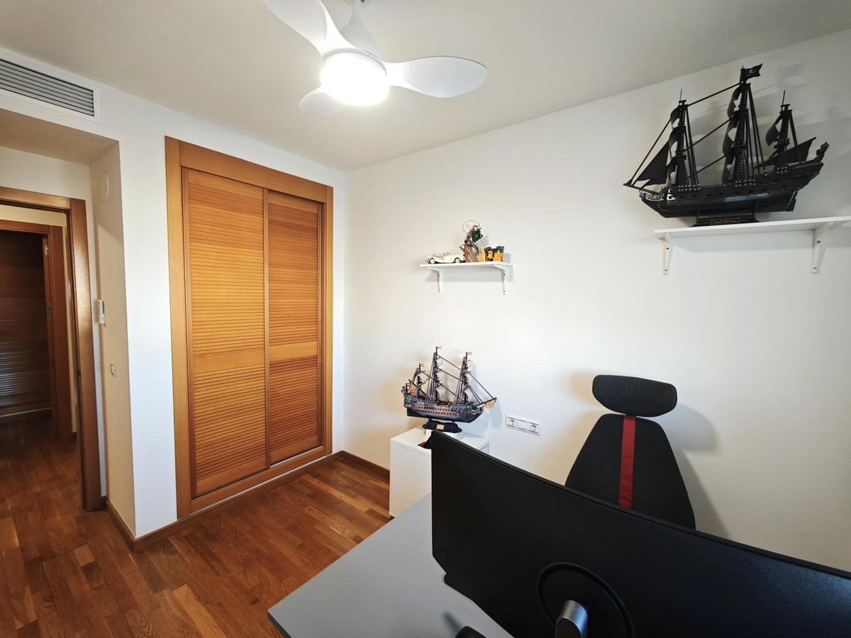 3 Bed Apartment for sale in Málaga Costa Del Sol, Málaga, Spain
