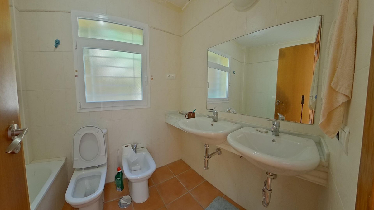 4 Bed Townhouse for sale in Torremolinos Costa Del Sol, Málaga, Spain