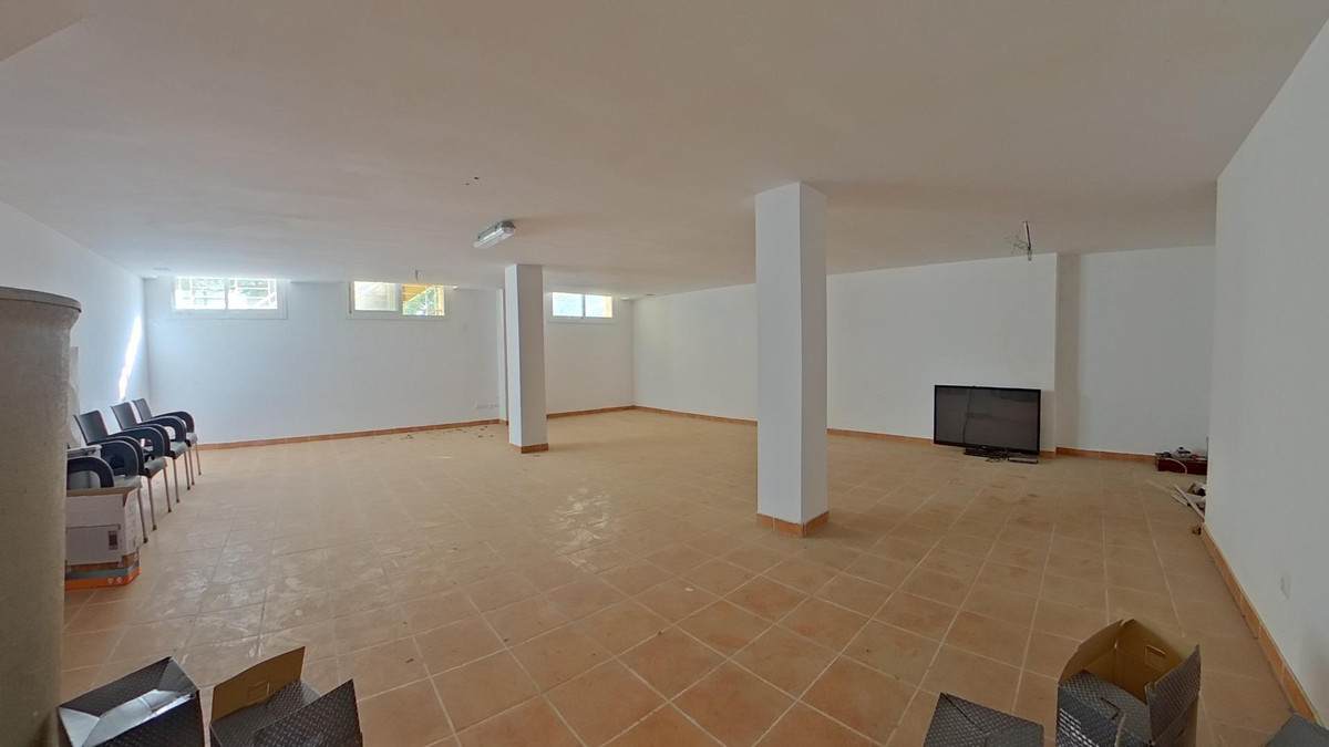 4 Bed Townhouse for sale in Torremolinos Costa Del Sol, Málaga, Spain