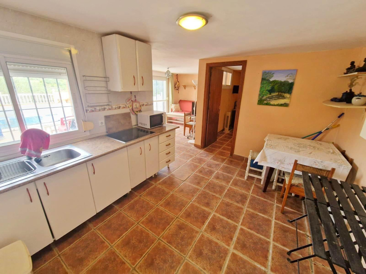 Se vende Villa - Chalet de 6 dormitorios en Costa Del Sol, Málaga, España