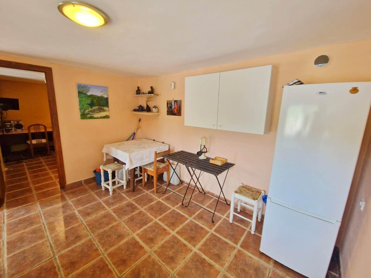 Se vende Villa - Chalet de 6 dormitorios en Costa Del Sol, Málaga, España