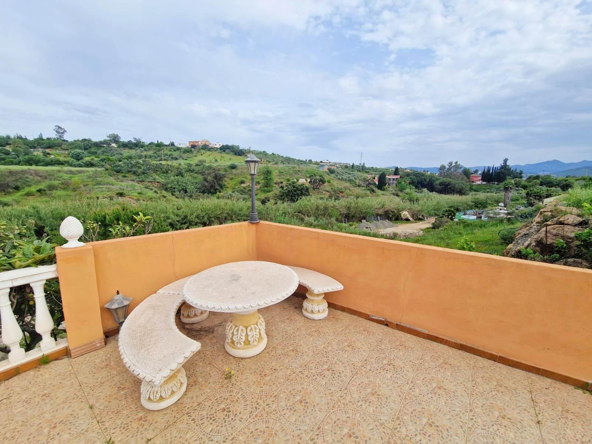 Se vende Villa - Chalet de 6 dormitorios en Costa Del Sol, Málaga, España
