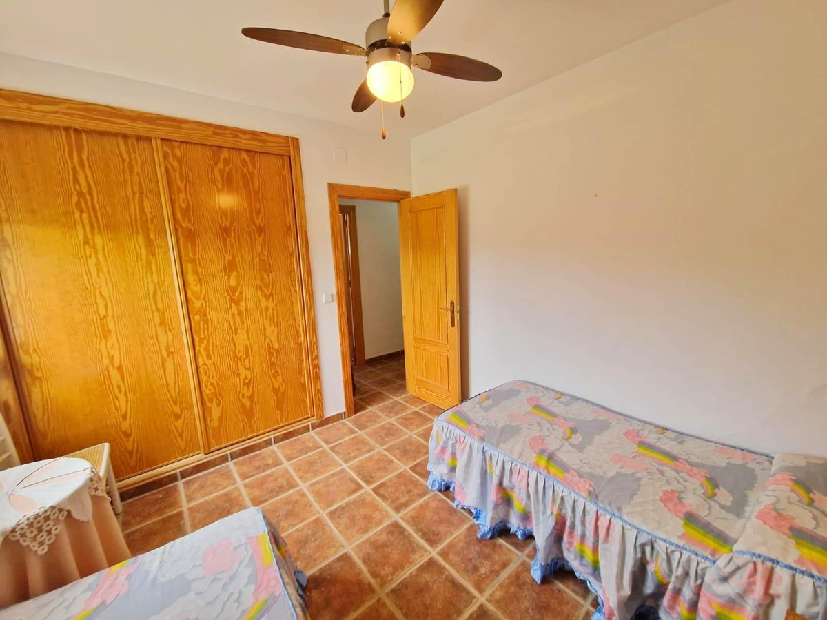 Se vende Villa - Chalet de 6 dormitorios en Costa Del Sol, Málaga, España