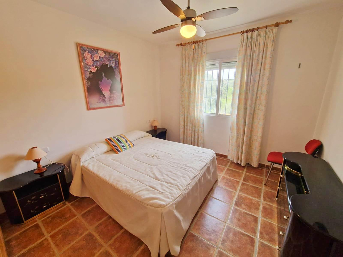Se vende Villa - Chalet de 6 dormitorios en Costa Del Sol, Málaga, España
