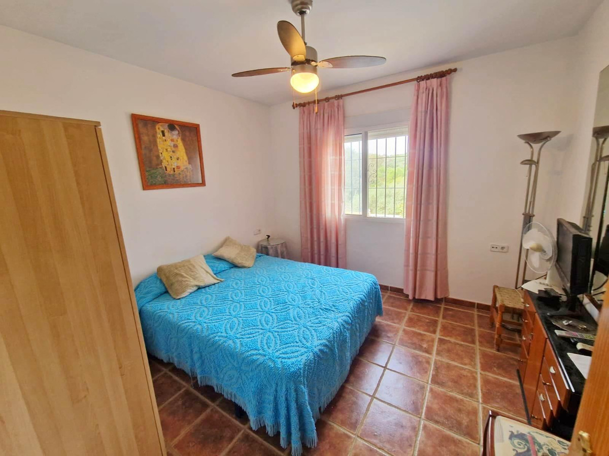 Se vende Villa - Chalet de 6 dormitorios en Costa Del Sol, Málaga, España