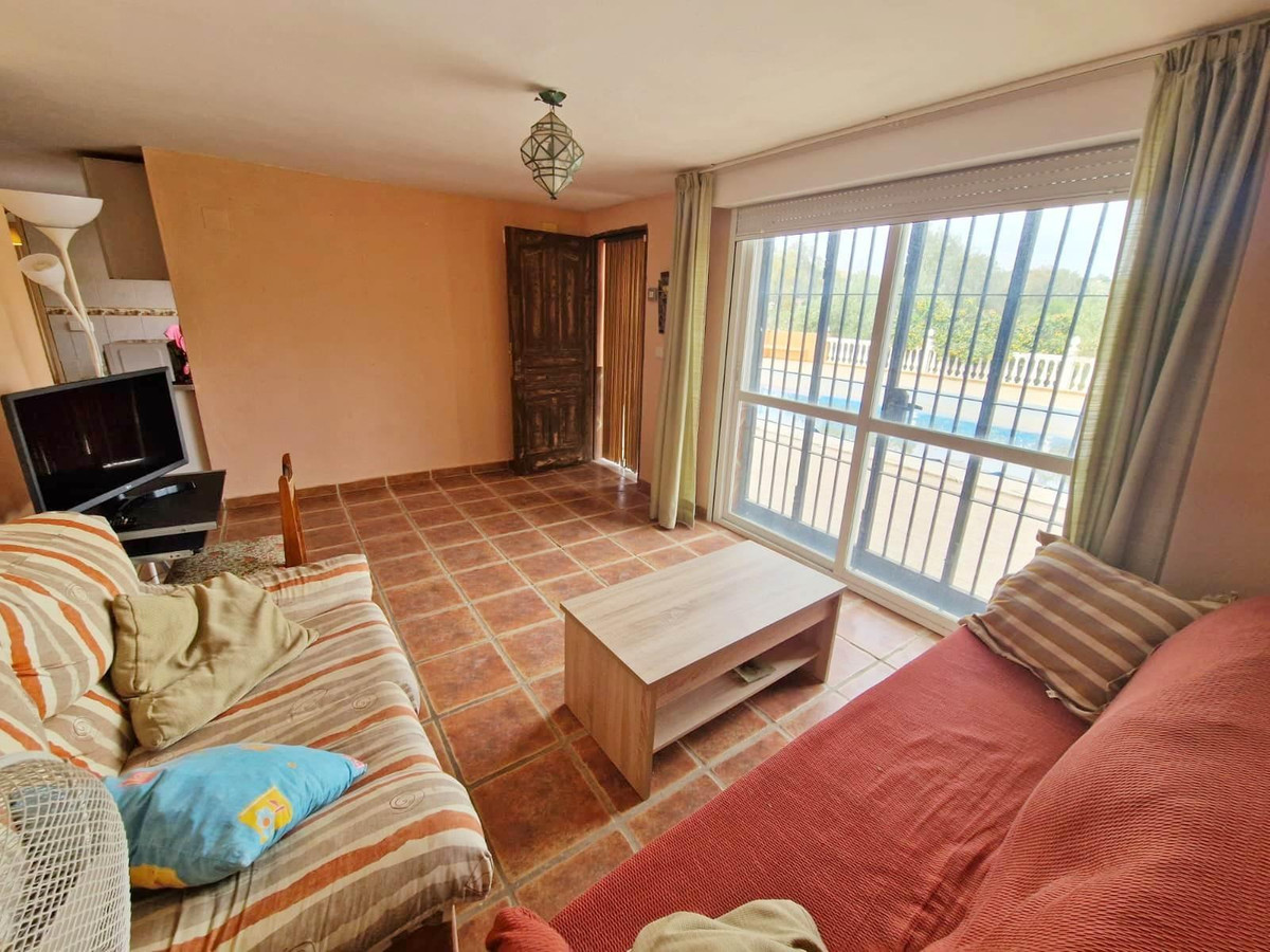 Se vende Villa - Chalet de 6 dormitorios en Costa Del Sol, Málaga, España