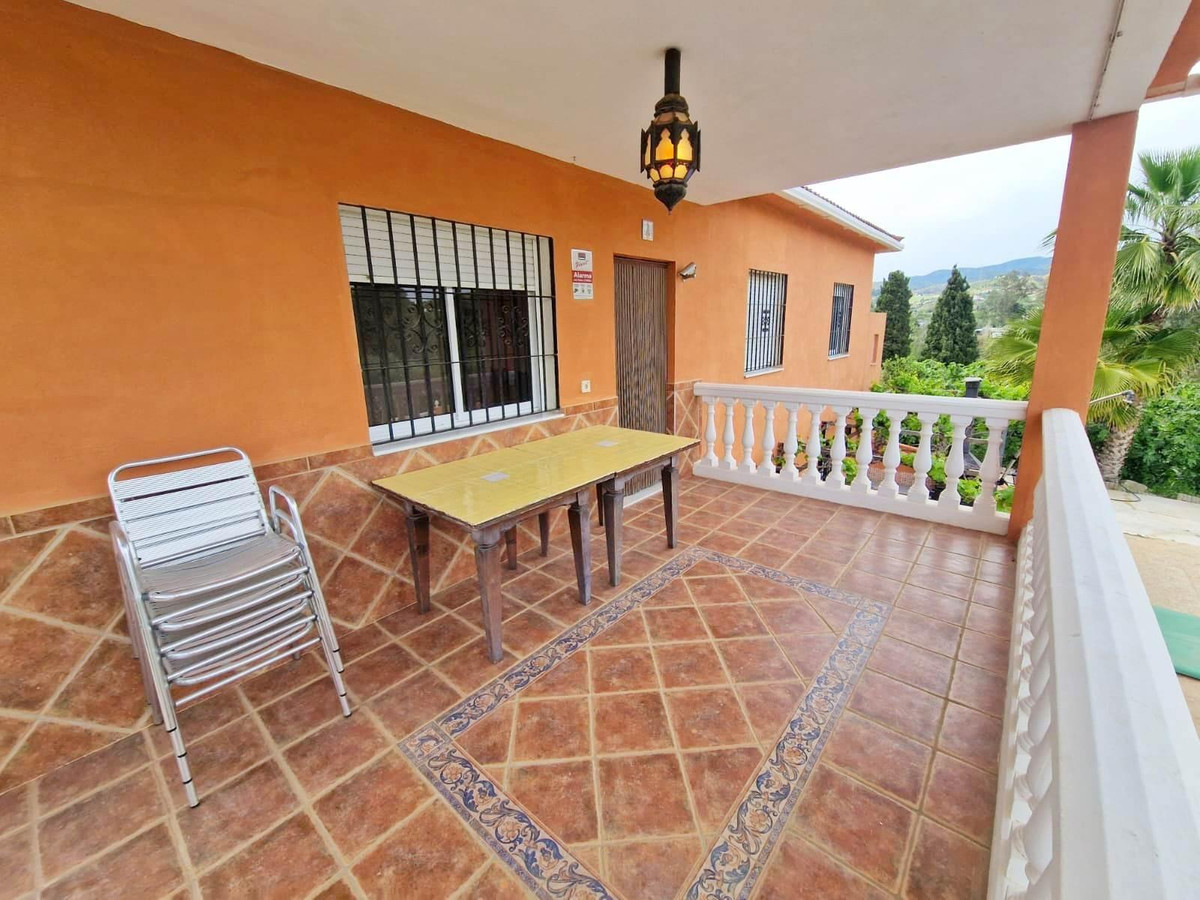Se vende Villa - Chalet de 6 dormitorios en Costa Del Sol, Málaga, España