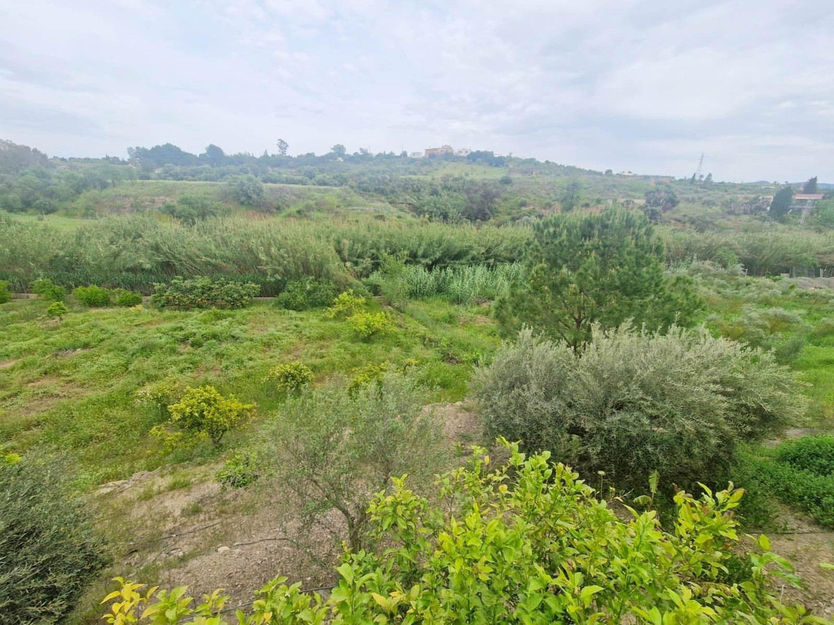 Se vende Villa - Chalet de 6 dormitorios en Costa Del Sol, Málaga, España