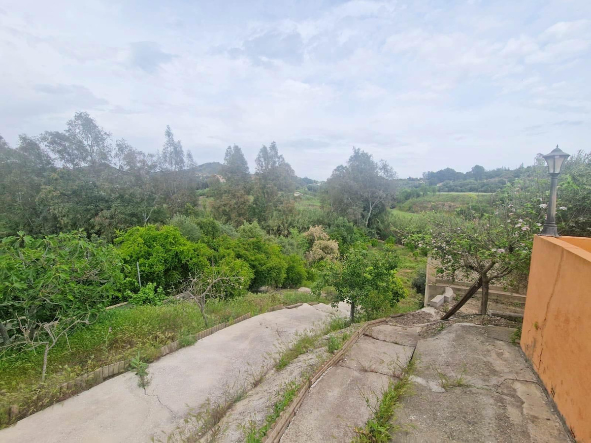 Se vende Villa - Chalet de 6 dormitorios en Costa Del Sol, Málaga, España