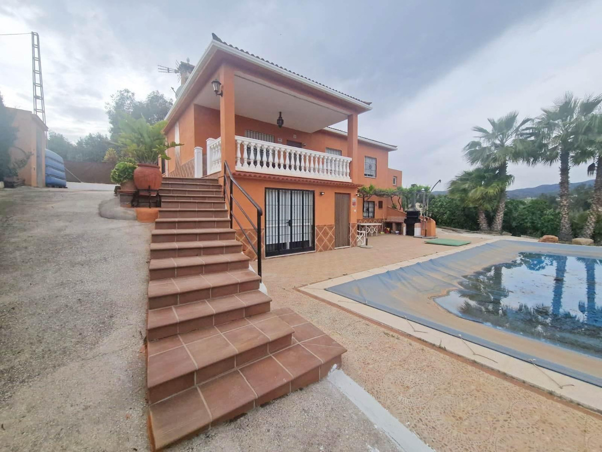 Se vende Villa - Chalet de 6 dormitorios en Costa Del Sol, Málaga, España