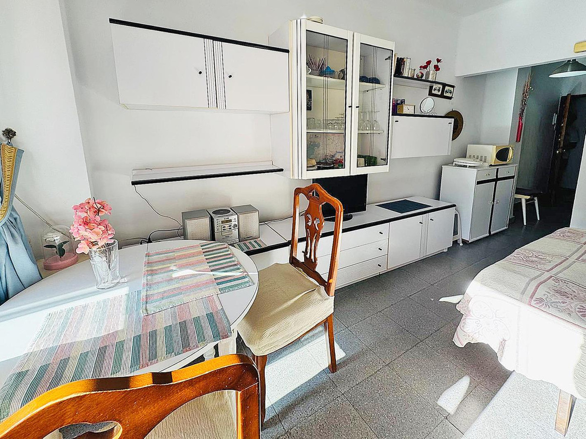 Apartment for sale in Torremolinos Costa Del Sol, Málaga, Spain