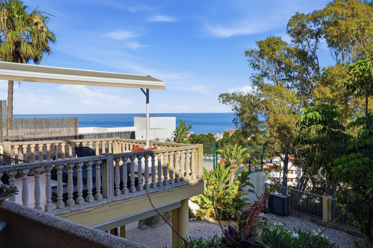 Se vende Villa - Chalet de 6 dormitorios en Costa Del Sol, Málaga, España