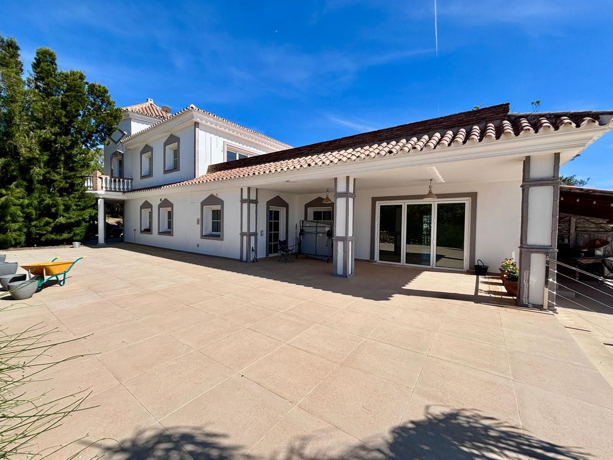 5 Bed Townhouse for sale in La Cala Costa Del Sol, Málaga, Spain