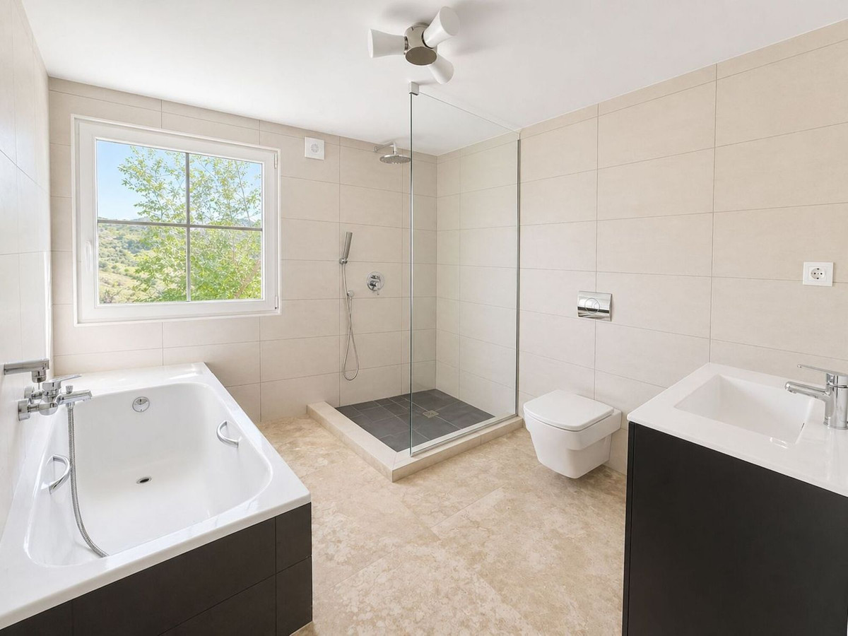 5 Bed Townhouse for sale in La Cala Costa Del Sol, Málaga, Spain
