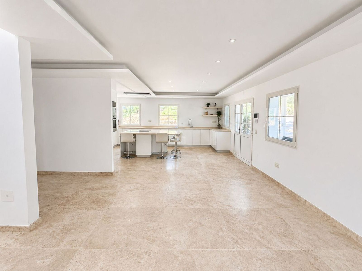 5 Bed Townhouse for sale in La Cala Costa Del Sol, Málaga, Spain