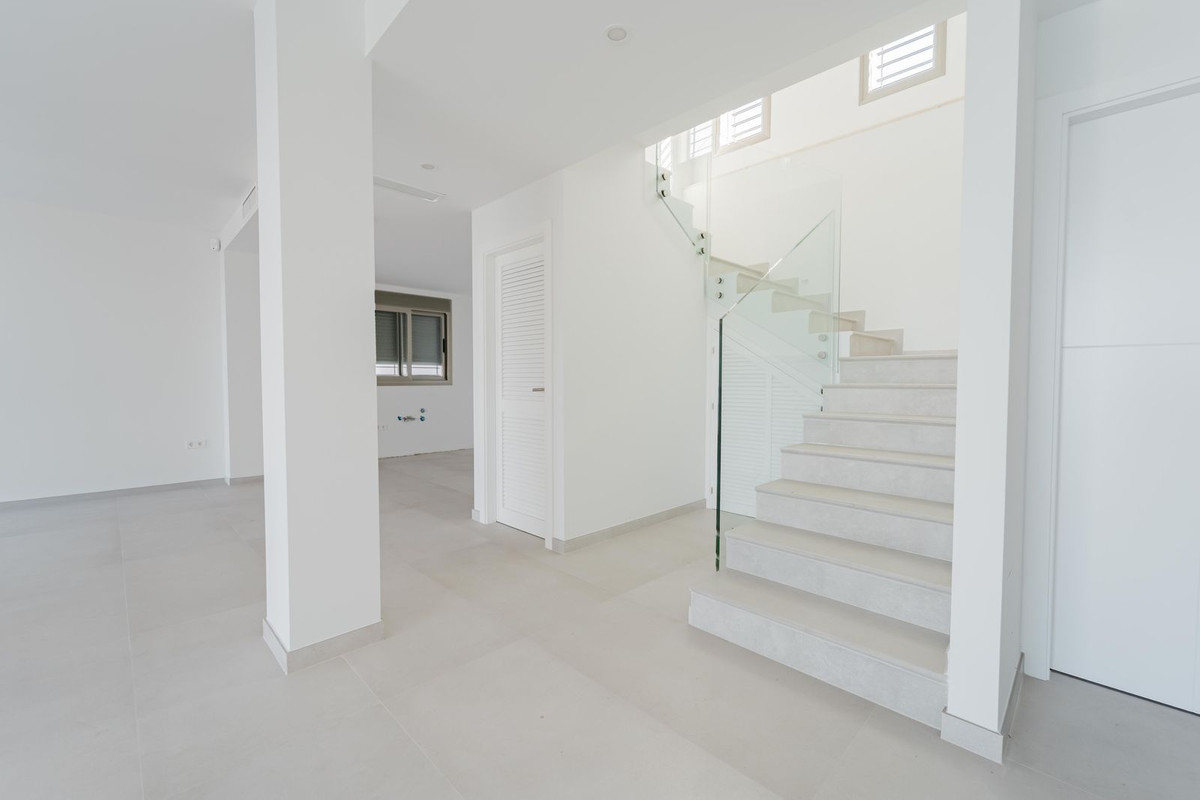 3 Bed Townhouse for sale in La Cala Costa Del Sol, Málaga, Spain