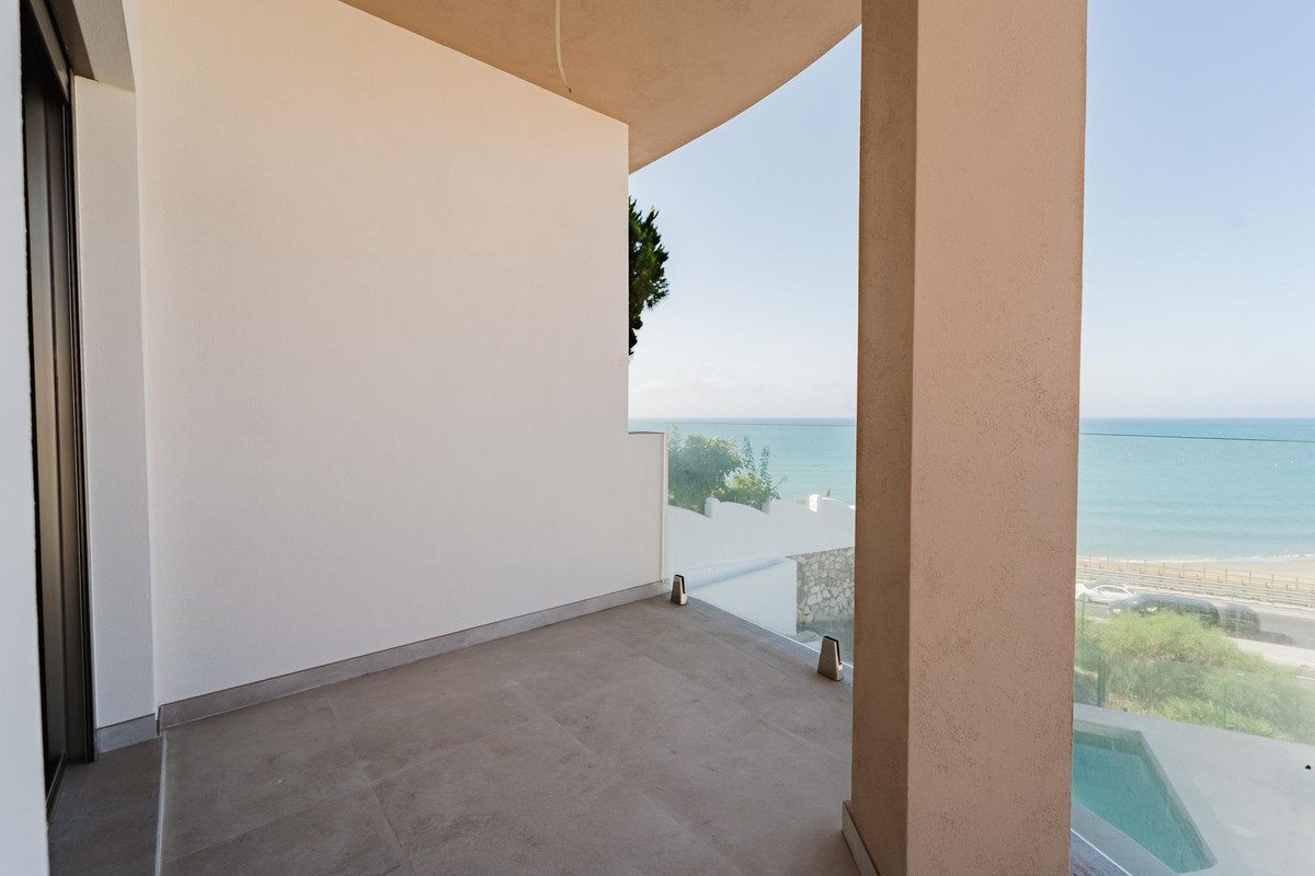 3 Bed Townhouse for sale in La Cala Costa Del Sol, Málaga, Spain