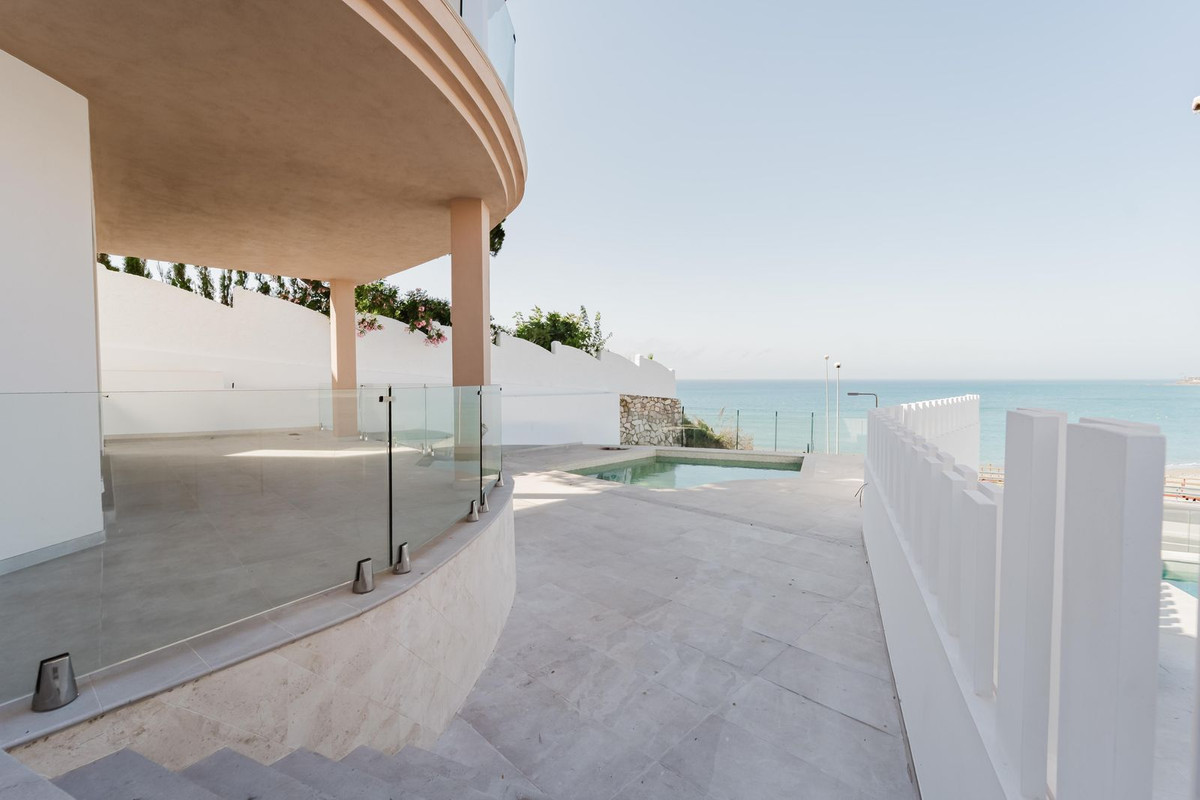 3 Bed Townhouse for sale in La Cala Costa Del Sol, Málaga, Spain