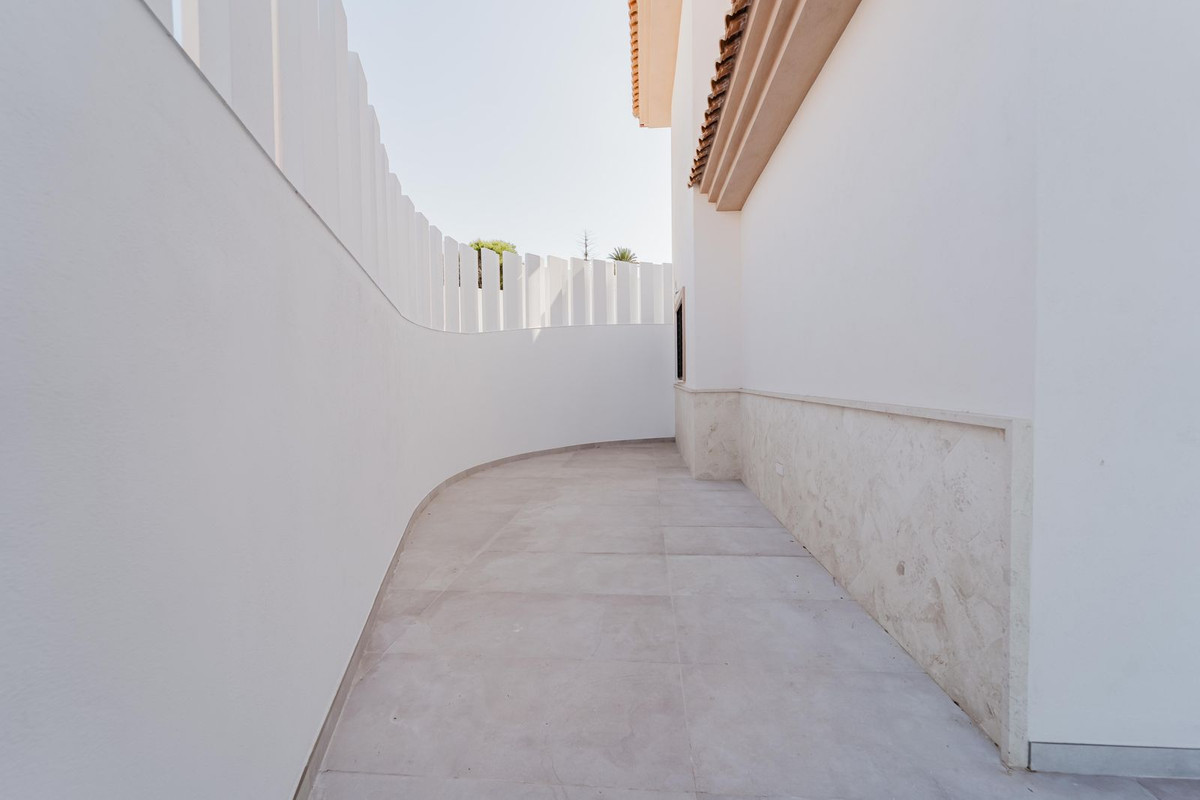 3 Bed Townhouse for sale in La Cala Costa Del Sol, Málaga, Spain