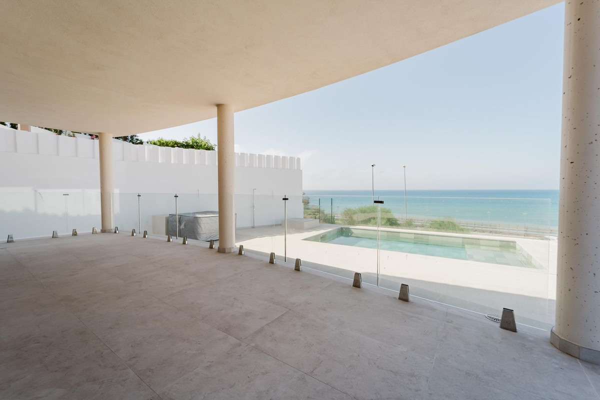 4 Bed Townhouse for sale in La Cala Costa Del Sol, Málaga, Spain