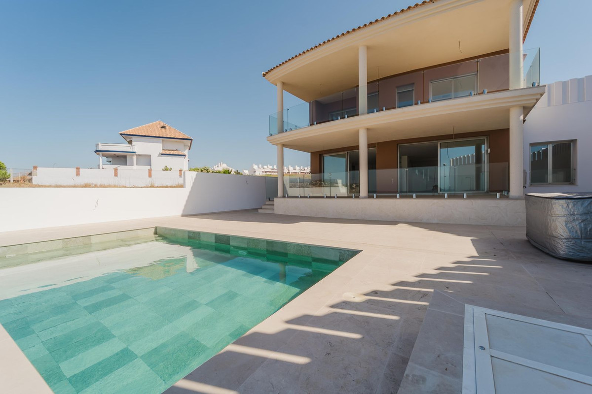 4 Bed Townhouse for sale in La Cala Costa Del Sol, Málaga, Spain