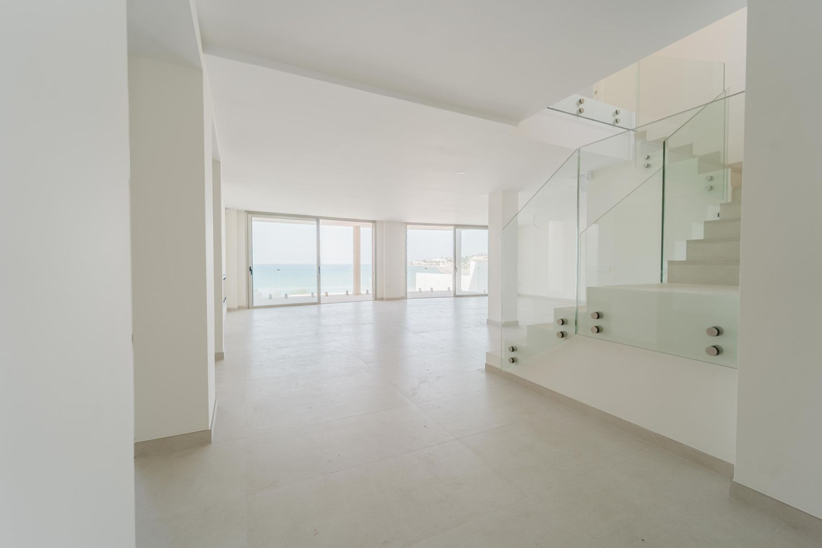 4 Bed Townhouse for sale in La Cala Costa Del Sol, Málaga, Spain
