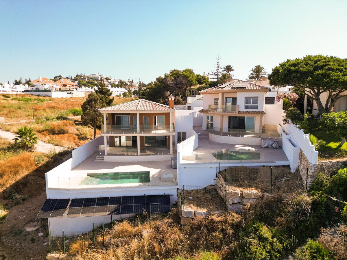 4 Bed Townhouse for sale in La Cala Costa Del Sol, Málaga, Spain