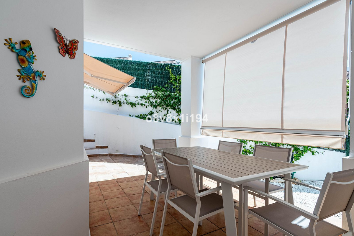 Se vende Pareada de 4 dormitorios en Costa Del Sol, Málaga, España