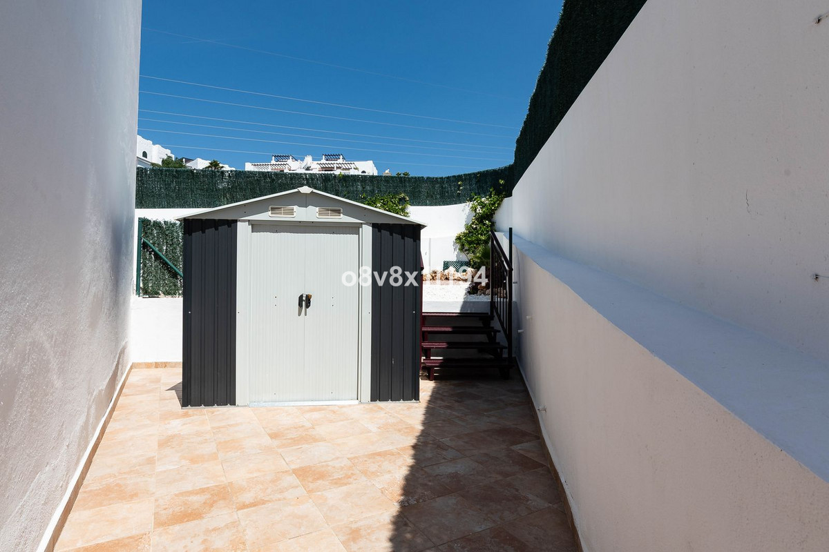 Se vende Pareada de 4 dormitorios en Costa Del Sol, Málaga, España