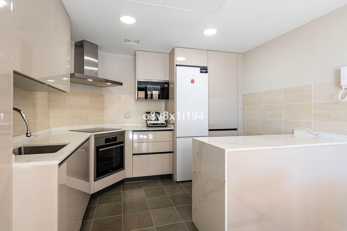 Se vende Pareada de 4 dormitorios en Costa Del Sol, Málaga, España