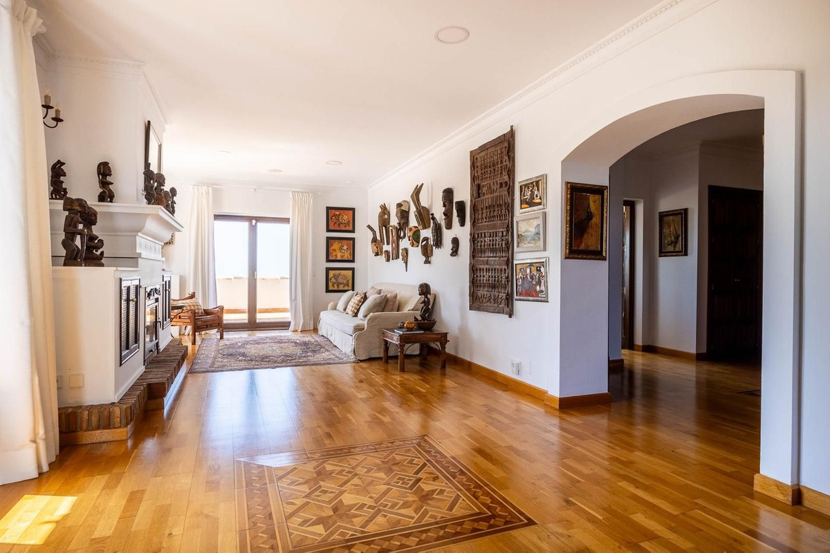 Se vende Villa - Chalet de 6 dormitorios en Costa Del Sol, Málaga, España