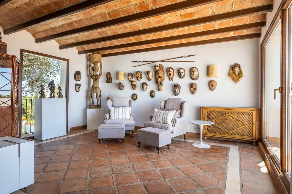 Se vende Villa - Chalet de 6 dormitorios en Costa Del Sol, Málaga, España