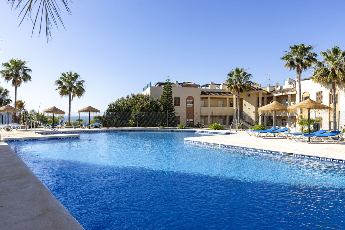 Se vende Apartamento Planta Baja de 2 dormitorios en Costa Del Sol, Málaga, España