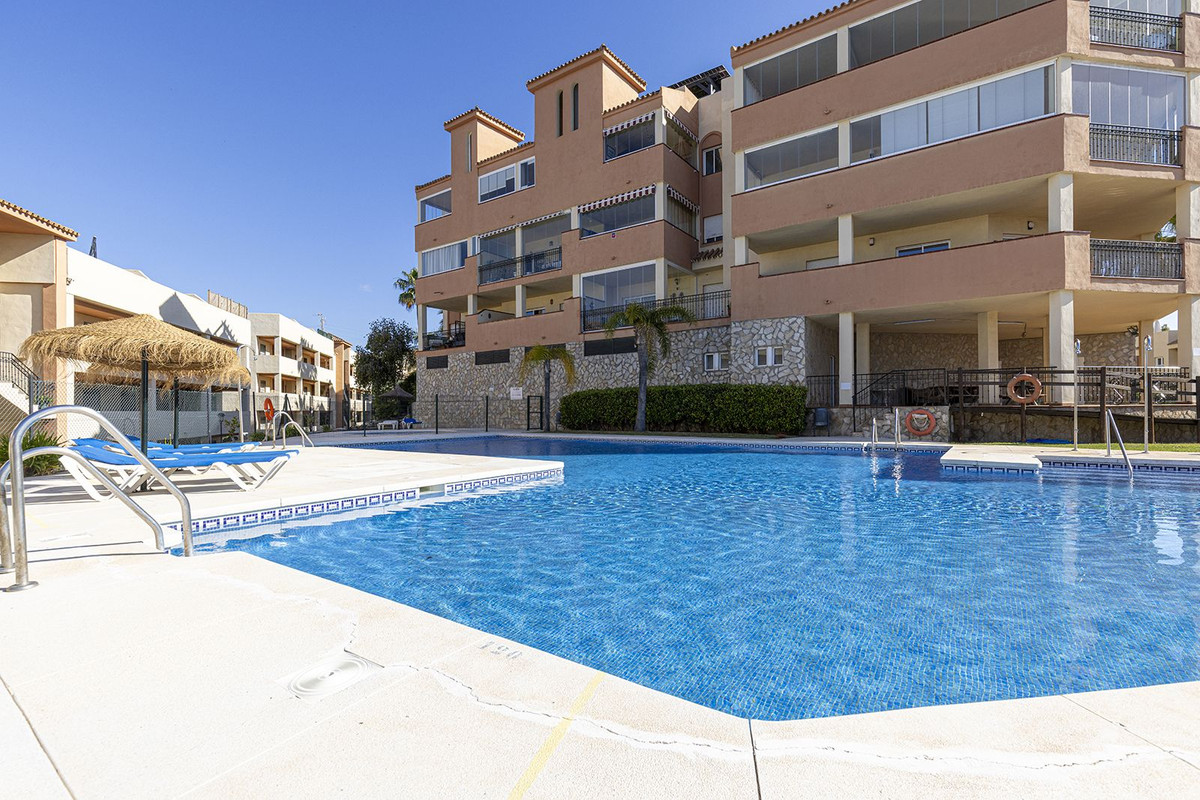 Se vende Apartamento Planta Baja de 2 dormitorios en Costa Del Sol, Málaga, España