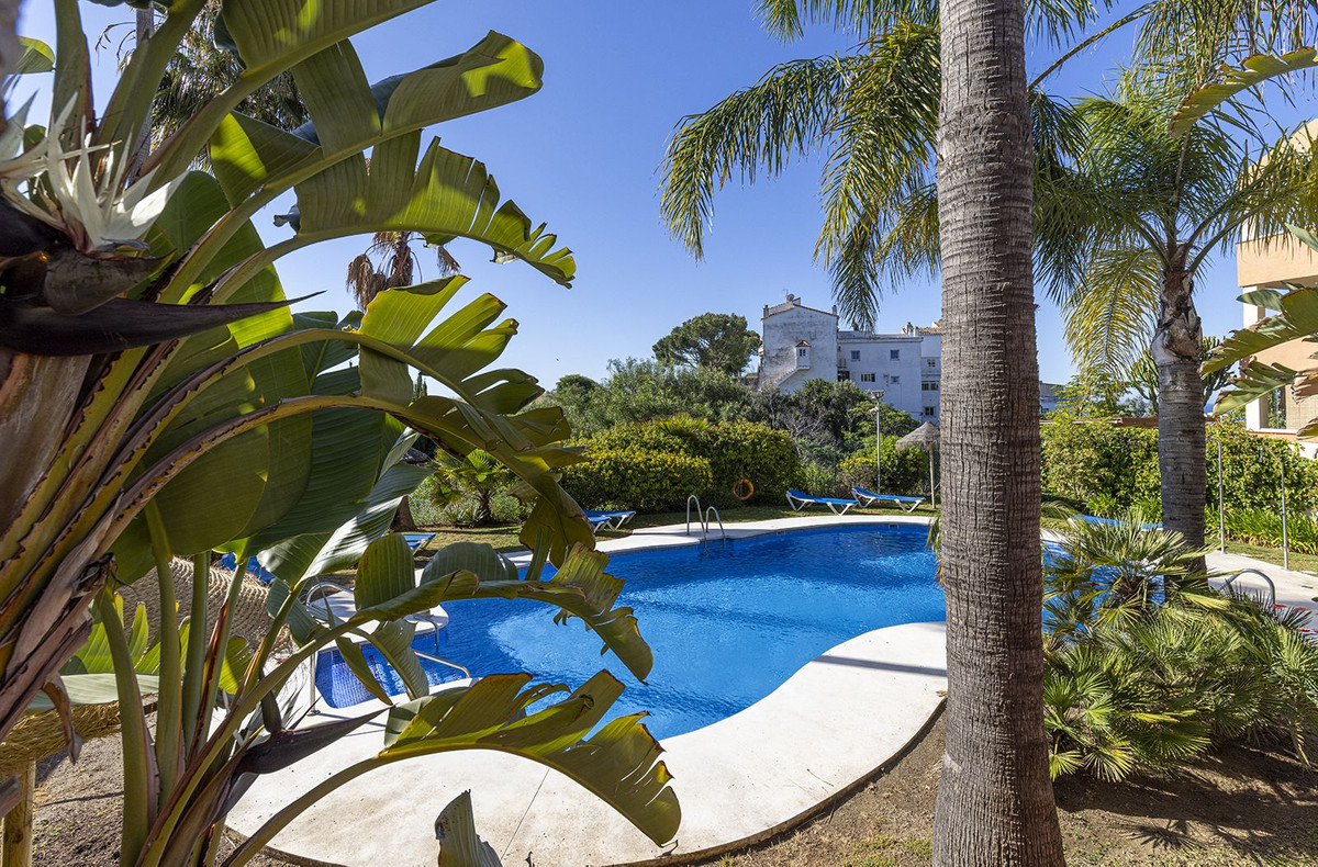 Se vende Apartamento Planta Baja de 2 dormitorios en Costa Del Sol, Málaga, España