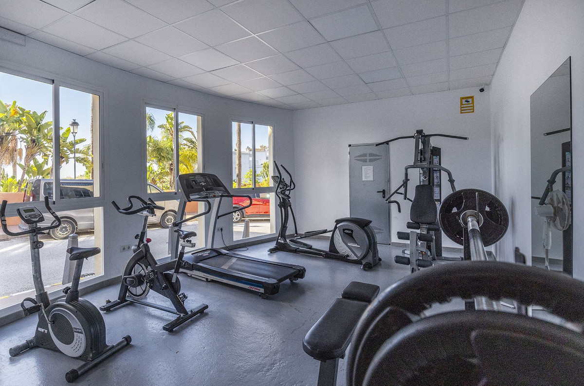 Se vende Apartamento Planta Baja de 2 dormitorios en Costa Del Sol, Málaga, España