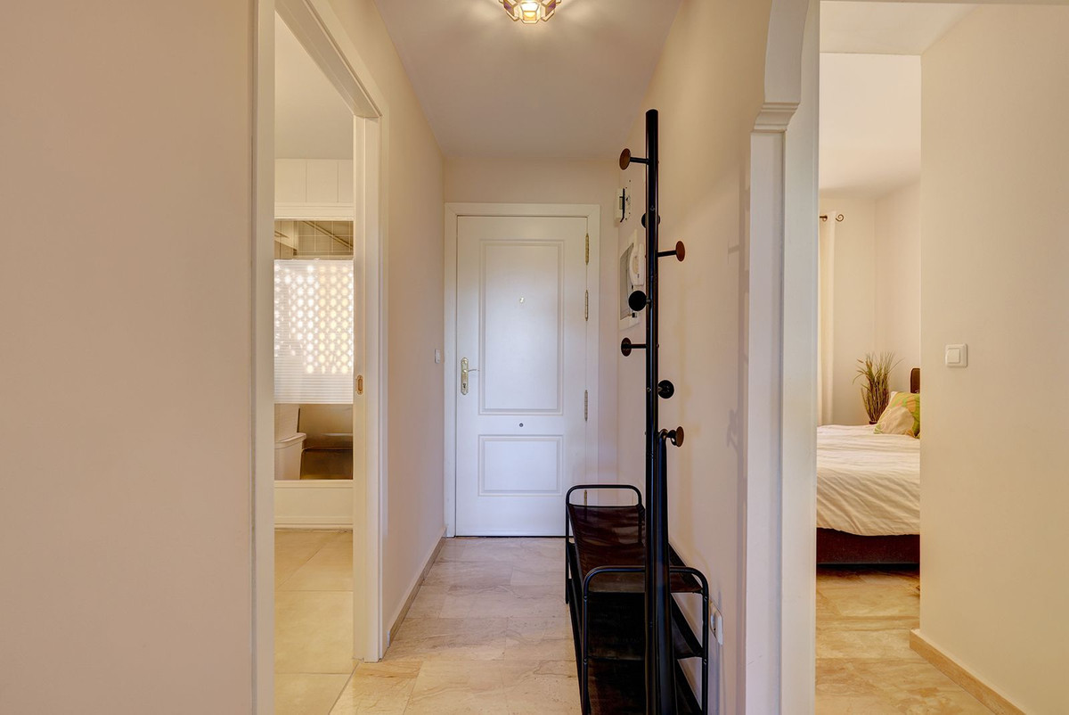Se vende Apartamento Planta Baja de 2 dormitorios en Costa Del Sol, Málaga, España
