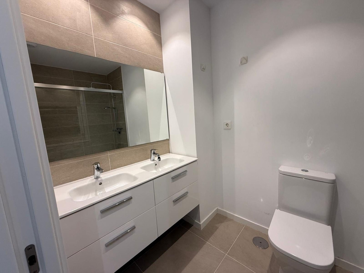 Se vende Adosada de 2 dormitorios en Costa Del Sol, Málaga, España