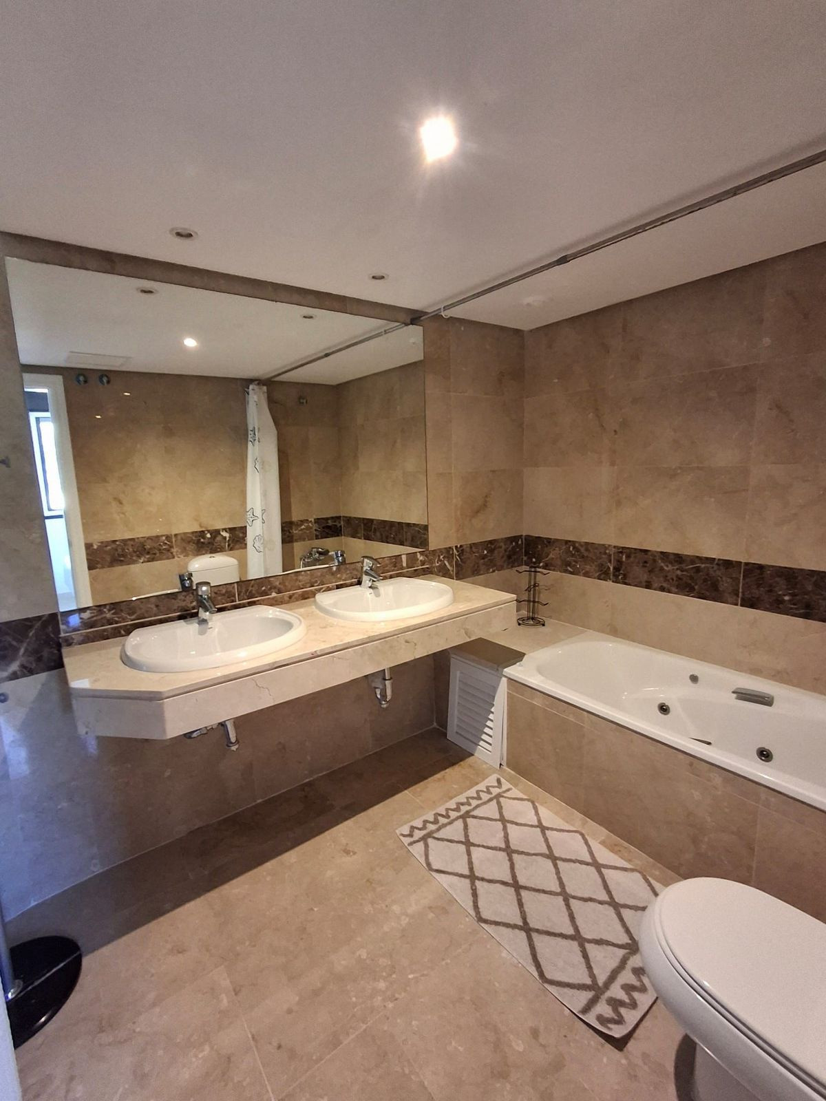 Se vende Adosada de 3 dormitorios en Costa Del Sol, Cadiz, España