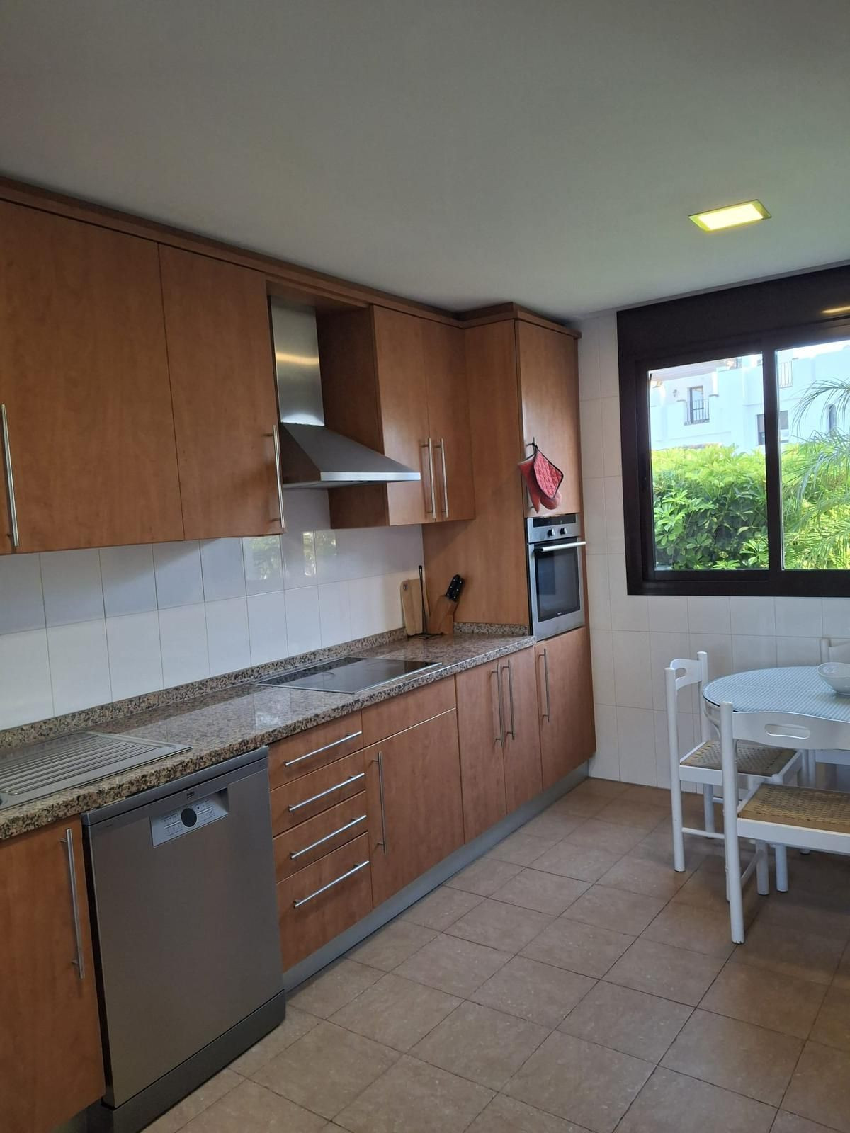 Se vende Adosada de 3 dormitorios en Costa Del Sol, Cadiz, España