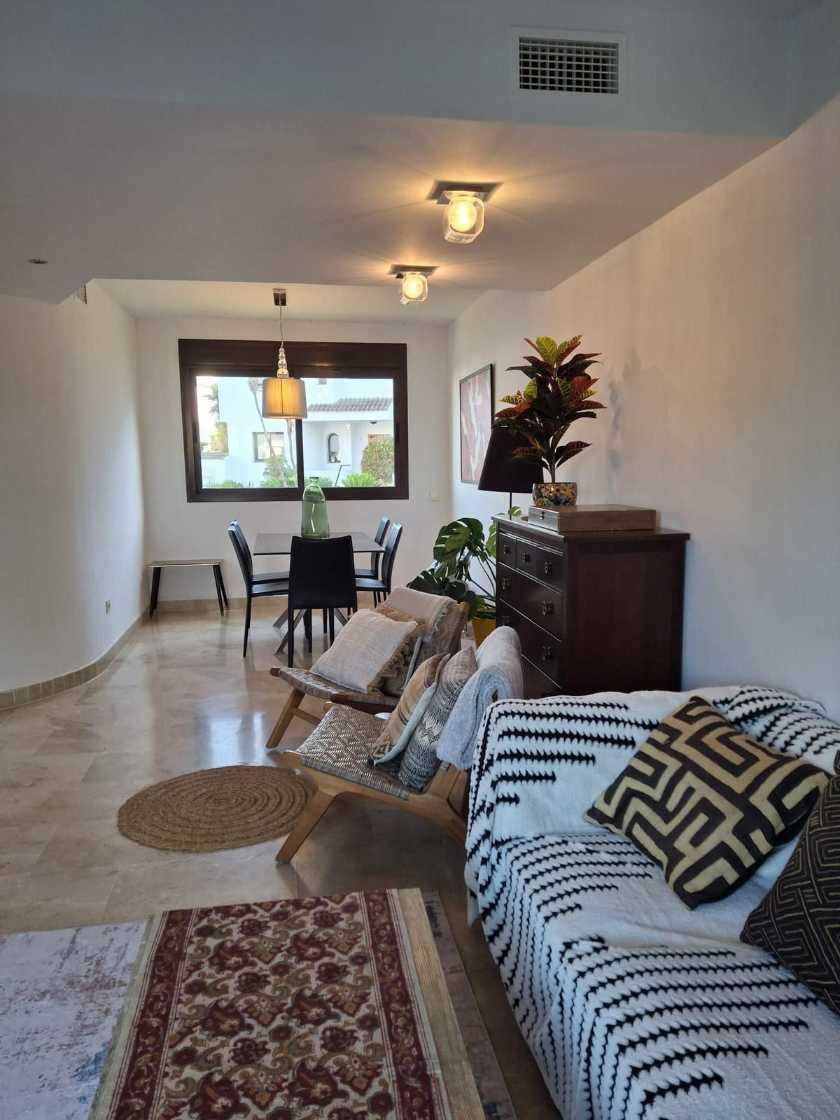 Se vende Adosada de 3 dormitorios en Costa Del Sol, Cadiz, España